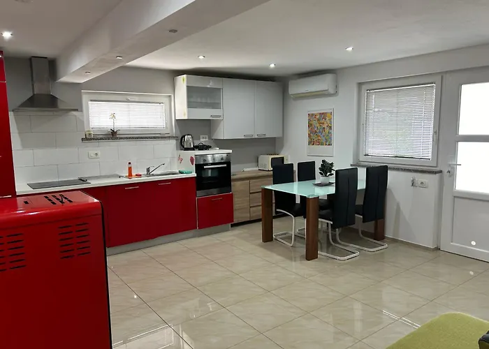 Apartments Erzen